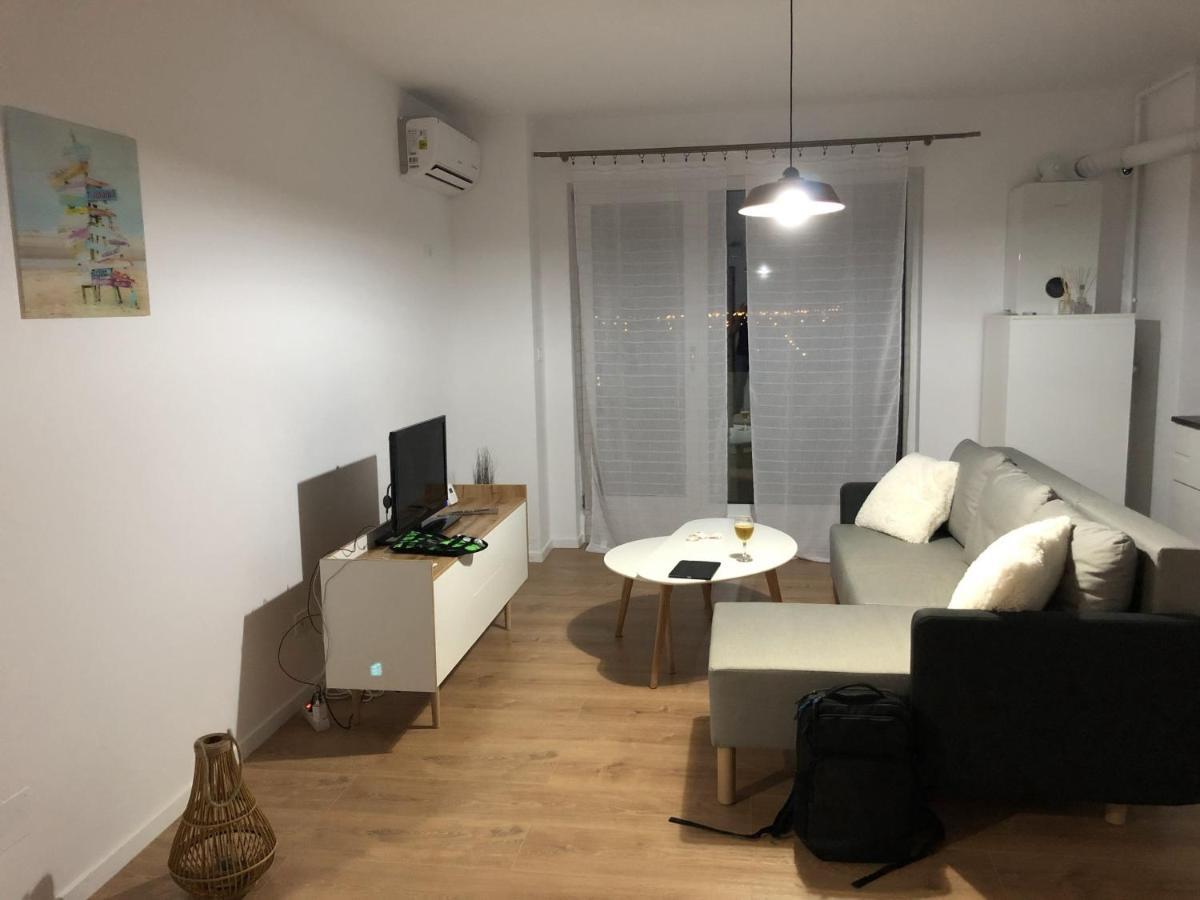 Chronos Apartment - Modern And Stylish Temeşvar Dış mekan fotoğraf